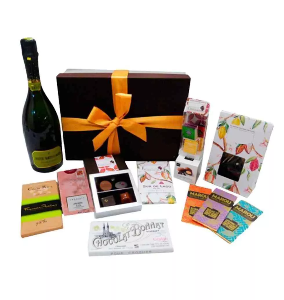 Deluxe Chocolate And Champagne Gift Set