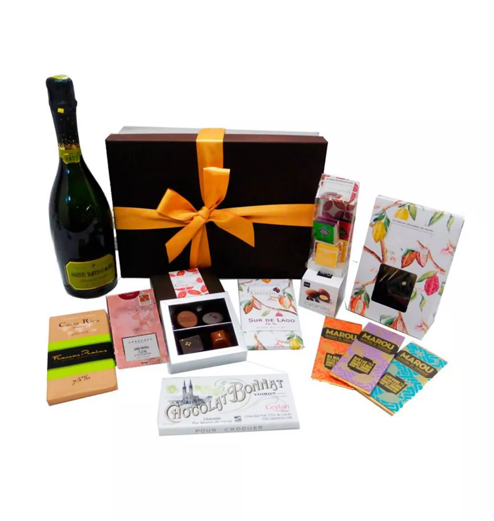 Deluxe Chocolate And Champagne Gift Set