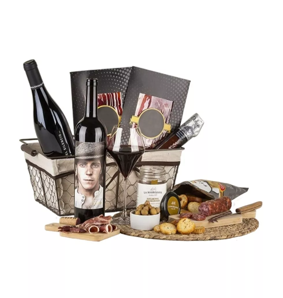 Spanish Delight Picnic Basket