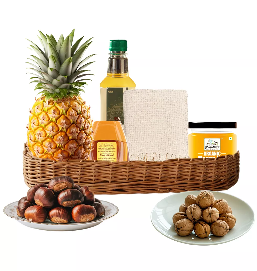 Heartwarming Organic Gourmet Essentials Basket