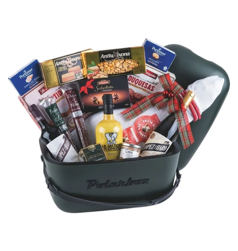 Gourmet Festive Feast Gift Set